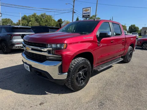 Photos of 2019 Chevrolet Silverado 1500 LT for sale in Eminence, KY at Glenn Chevrolet