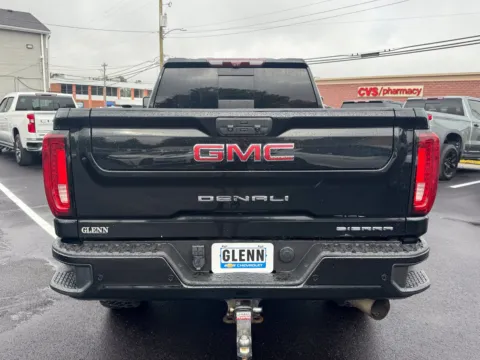 More photos of 2021 GMC Sierra 2500 HD Denali at Glenn Chevrolet, KY