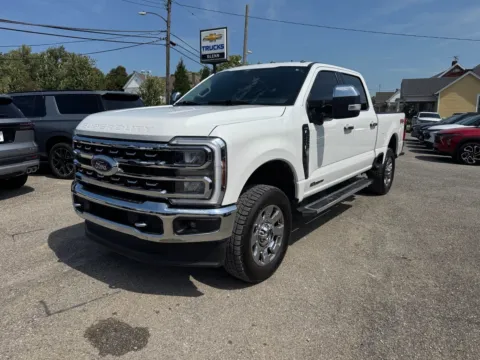 Photos of 2024 Ford F-250SD Lariat for sale in Eminence, KY at Glenn Chevrolet