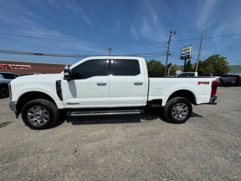Another view of 2024 Ford F-250SD Lariat for sale in Eminence, KY at Glenn Chevrolet