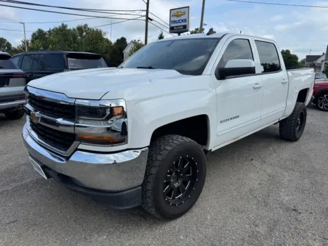 Photos of 2018 Chevrolet Silverado 1500 LT for sale in Eminence, KY at Glenn Chevrolet
