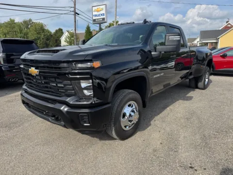 Photos of 2026 Chevrolet Silverado 3500 HD Work Truck for sale in Eminence, KY at Glenn Chevrolet