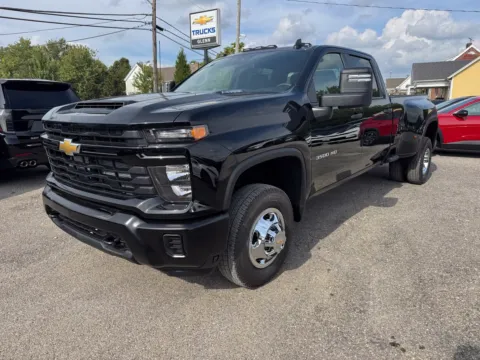 Photos of 2026 Chevrolet Silverado 3500 HD Work Truck for sale in Eminence, KY at Glenn Chevrolet