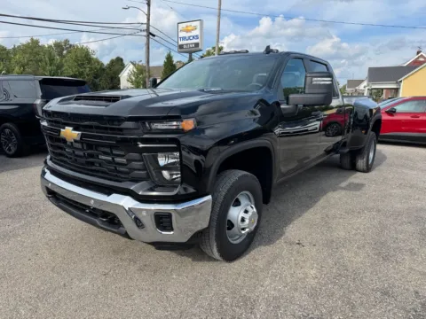Photos of 2026 Chevrolet Silverado 3500 HD Work Truck for sale in Eminence, KY at Glenn Chevrolet