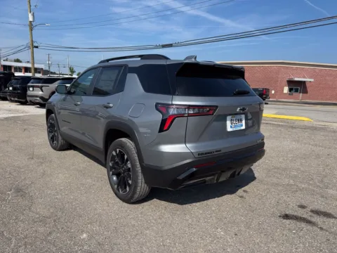 More photos of 2027 Chevrolet Equinox RS at Glenn Chevrolet, KY
