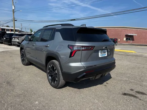 More photos of 2027 Chevrolet Equinox RS at Glenn Chevrolet, KY