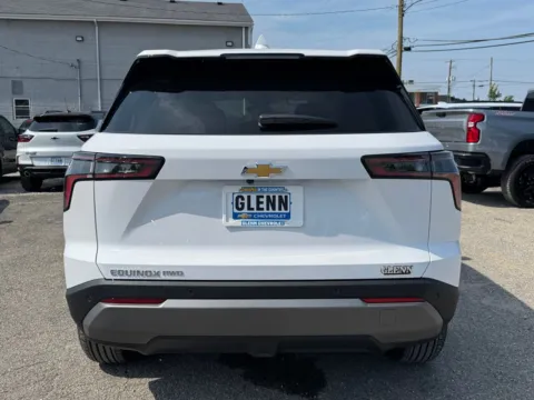 More photos of 2027 Chevrolet Equinox LT at Glenn Chevrolet, KY