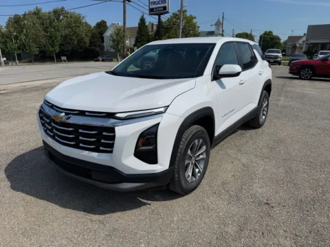Photos of 2027 Chevrolet Equinox LT for sale in Eminence, KY at Glenn Chevrolet