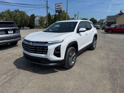 Photos of 2027 Chevrolet Equinox LT for sale in Eminence, KY at Glenn Chevrolet