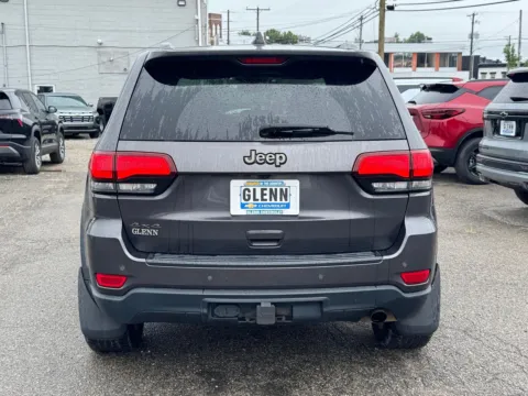 More photos of 2017 Jeep Grand Cherokee Laredo at Glenn Chevrolet, KY
