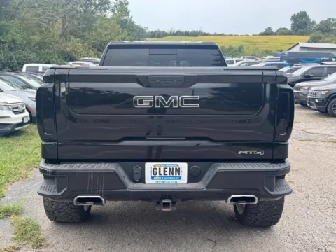 More photos of 2022 GMC Sierra 1500 Limited AT4 at Glenn Chevrolet, KY