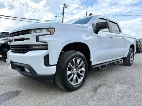 Photos of 2019 Chevrolet Silverado 1500 RST for sale in Eminence, KY at Glenn Chevrolet
