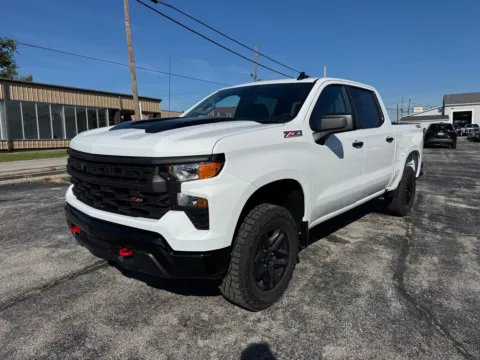 Photos of 2026 Chevrolet Silverado 1500 Custom Trail Boss for sale in Eminence, KY at Glenn Chevrolet