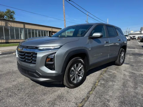 Photos of 2027 Chevrolet Equinox LT for sale in Eminence, KY at Glenn Chevrolet