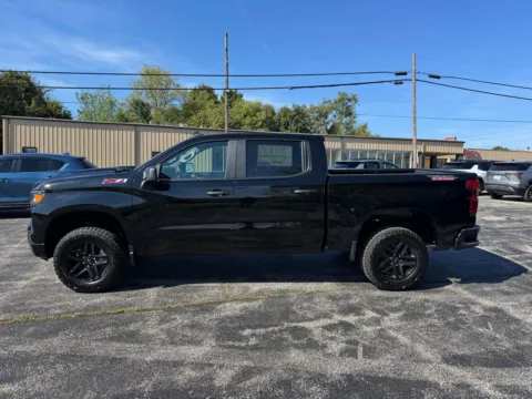 Another view of 2026 Chevrolet Silverado 1500 Custom Trail Boss for sale in Eminence, KY at Glenn Chevrolet