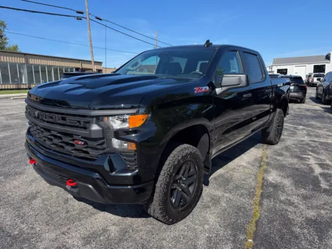 Photos of 2026 Chevrolet Silverado 1500 Custom Trail Boss for sale in Eminence, KY at Glenn Chevrolet