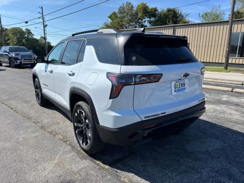 More photos of 2027 Chevrolet Equinox RS at Glenn Chevrolet, KY
