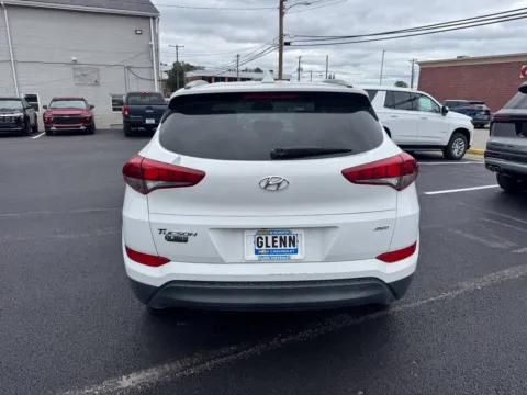 More photos of 2018 Hyundai Tucson SEL at Glenn Chevrolet, KY