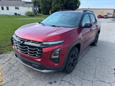 Photos of 2027 Chevrolet Equinox LT for sale in Eminence, KY at Glenn Chevrolet