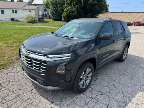 Photos of 2027 Chevrolet Equinox LT for sale in Eminence, KY at Glenn Chevrolet