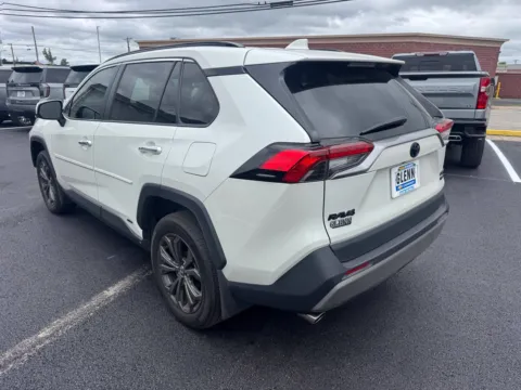 More photos of 2022 Toyota RAV4 Hybrid Limited at Glenn Chevrolet, KY