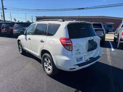 More photos of 2011 Toyota RAV4 at Glenn Chevrolet, KY