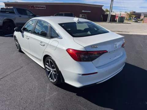 More photos of 2024 Honda Civic Touring at Glenn Chevrolet, KY