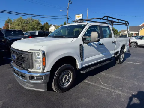 Photos of 2023 Ford F-250SD XL for sale in Eminence, KY at Glenn Chevrolet