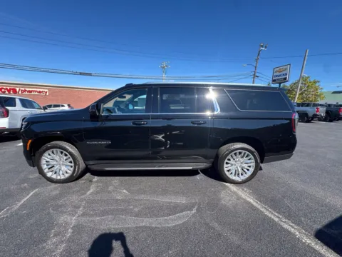 Another view of 2026 Chevrolet Suburban LT for sale in Eminence, KY at Glenn Chevrolet