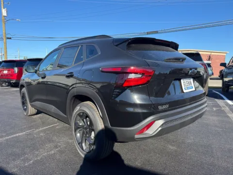 More photos of 2026 Chevrolet Trax LT at Glenn Chevrolet, KY
