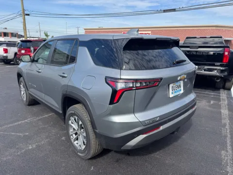 More photos of 2027 Chevrolet Equinox LT at Glenn Chevrolet, KY