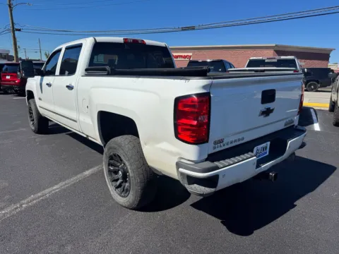 More photos of 2016 Chevrolet Silverado 3500 HD High Country at Glenn Chevrolet, KY