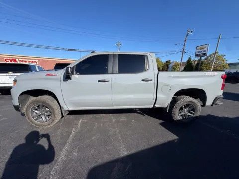 Another view of 2025 Chevrolet Silverado 1500 Custom Trail Boss for sale in Eminence, KY at Glenn Chevrolet