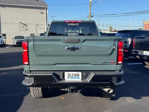 More photos of 2026 Chevrolet Silverado 2500 HD ZR2 at Glenn Chevrolet, KY