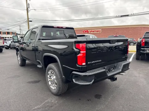 More photos of 2026 Chevrolet Silverado 2500 HD LT at Glenn Chevrolet, KY