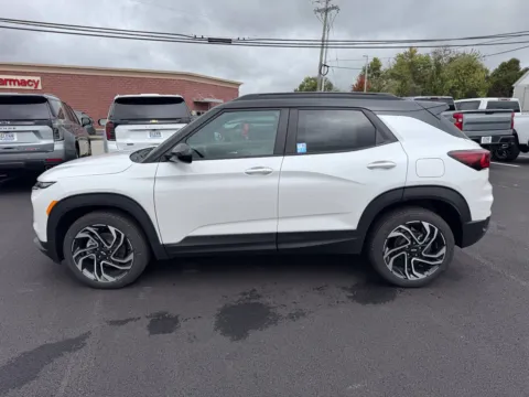 Another view of 2026 Chevrolet TrailBlazer RS for sale in Eminence, KY at Glenn Chevrolet