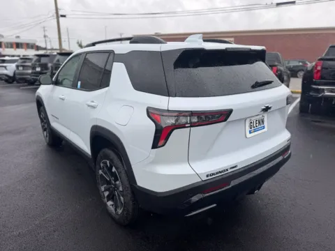 More photos of 2027 Chevrolet Equinox RS at Glenn Chevrolet, KY
