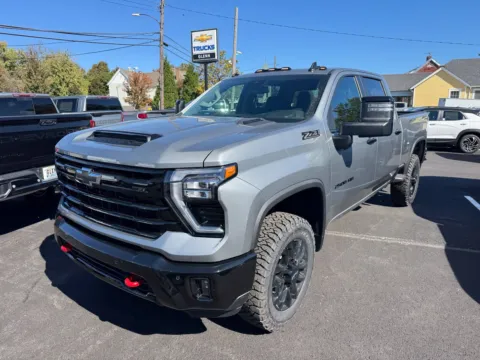 Photos of 2026 Chevrolet Silverado 2500 HD LT for sale in Eminence, KY at Glenn Chevrolet