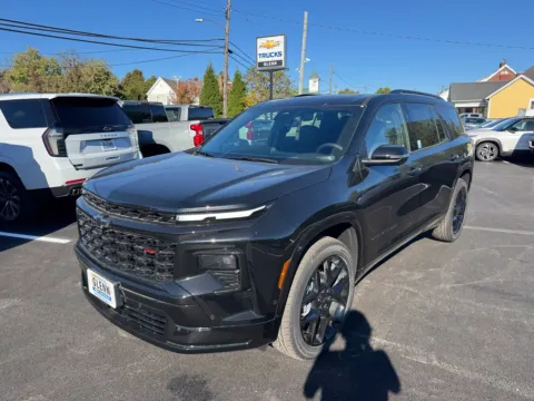 Photos of 2026 Chevrolet Traverse RS for sale in Eminence, KY at Glenn Chevrolet
