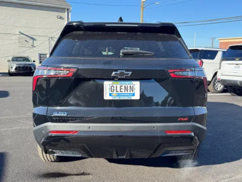 More photos of 2027 Chevrolet Equinox RS at Glenn Chevrolet, KY