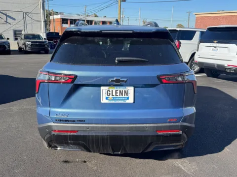 More photos of 2027 Chevrolet Equinox RS at Glenn Chevrolet, KY