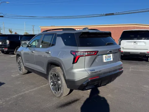 More photos of 2027 Chevrolet Equinox RS at Glenn Chevrolet, KY