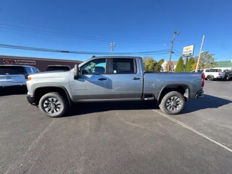 Another view of 2026 Chevrolet Silverado 2500 HD Custom for sale in Eminence, KY at Glenn Chevrolet
