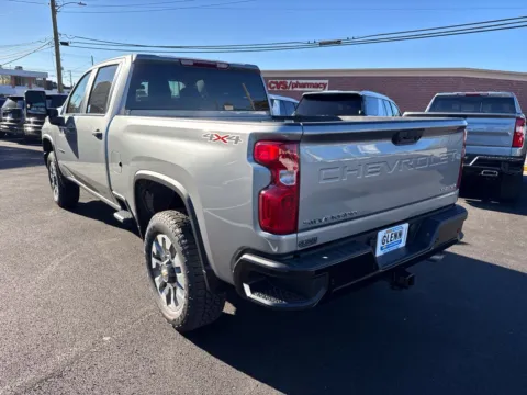 More photos of 2026 Chevrolet Silverado 2500 HD Custom at Glenn Chevrolet, KY