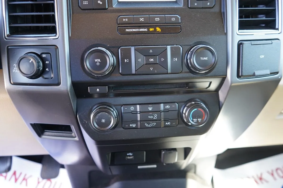 Ford F-150 photo 31