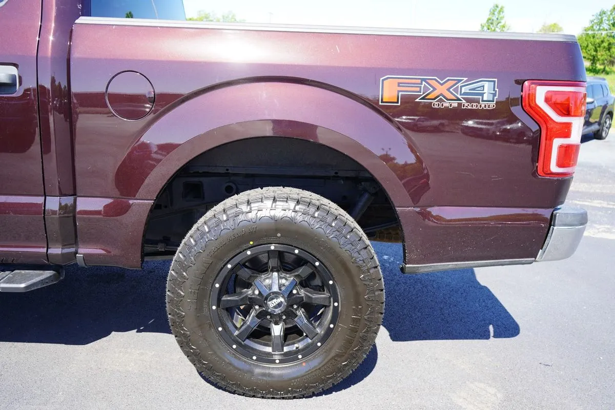 Ford F-150 photo 8