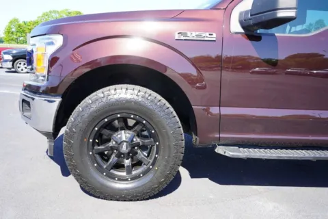More photos of 2018 Ford F-150 XLT at West Plains Auto World, MO