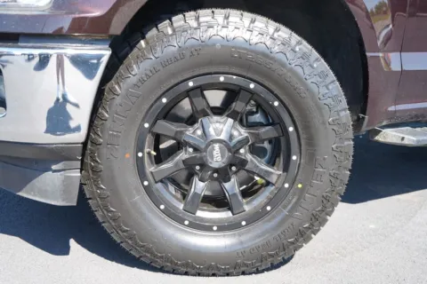 More photos of 2018 Ford F-150 XLT at West Plains Auto World, MO