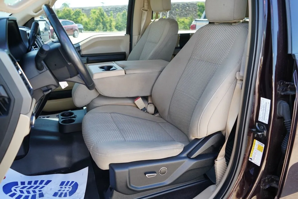 Ford F-150 photo 22
