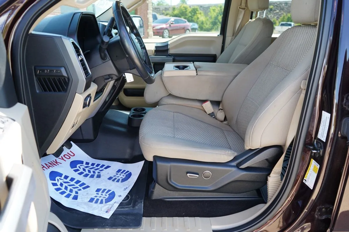 Ford F-150 photo 23